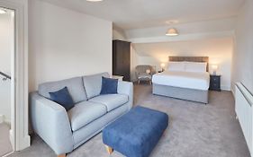 Host & Stay - High Street Apartments